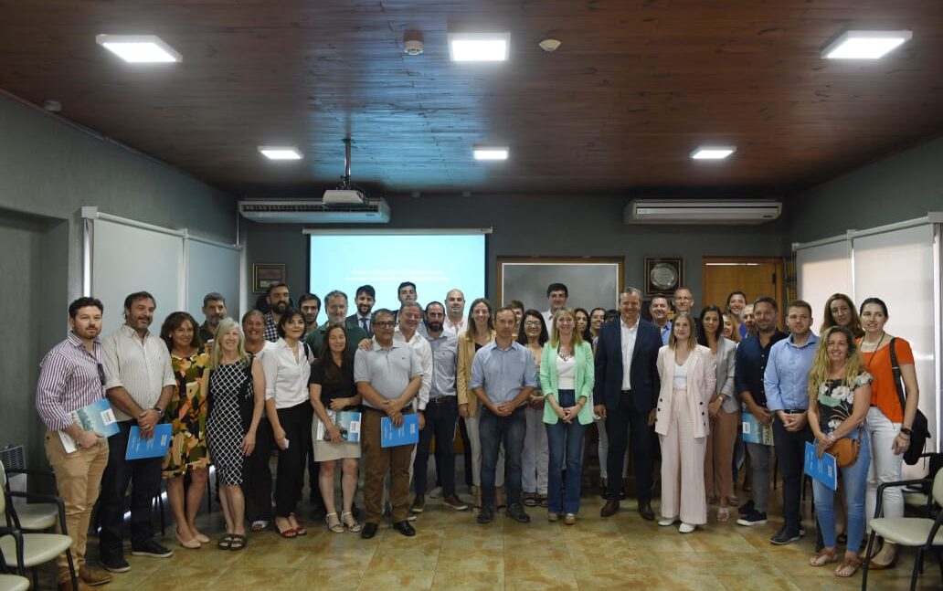 Bahl convocó al Consejo Asesor de Marca Paraná a participar del diseño del proyecto para el destino del Puerto Nuevo